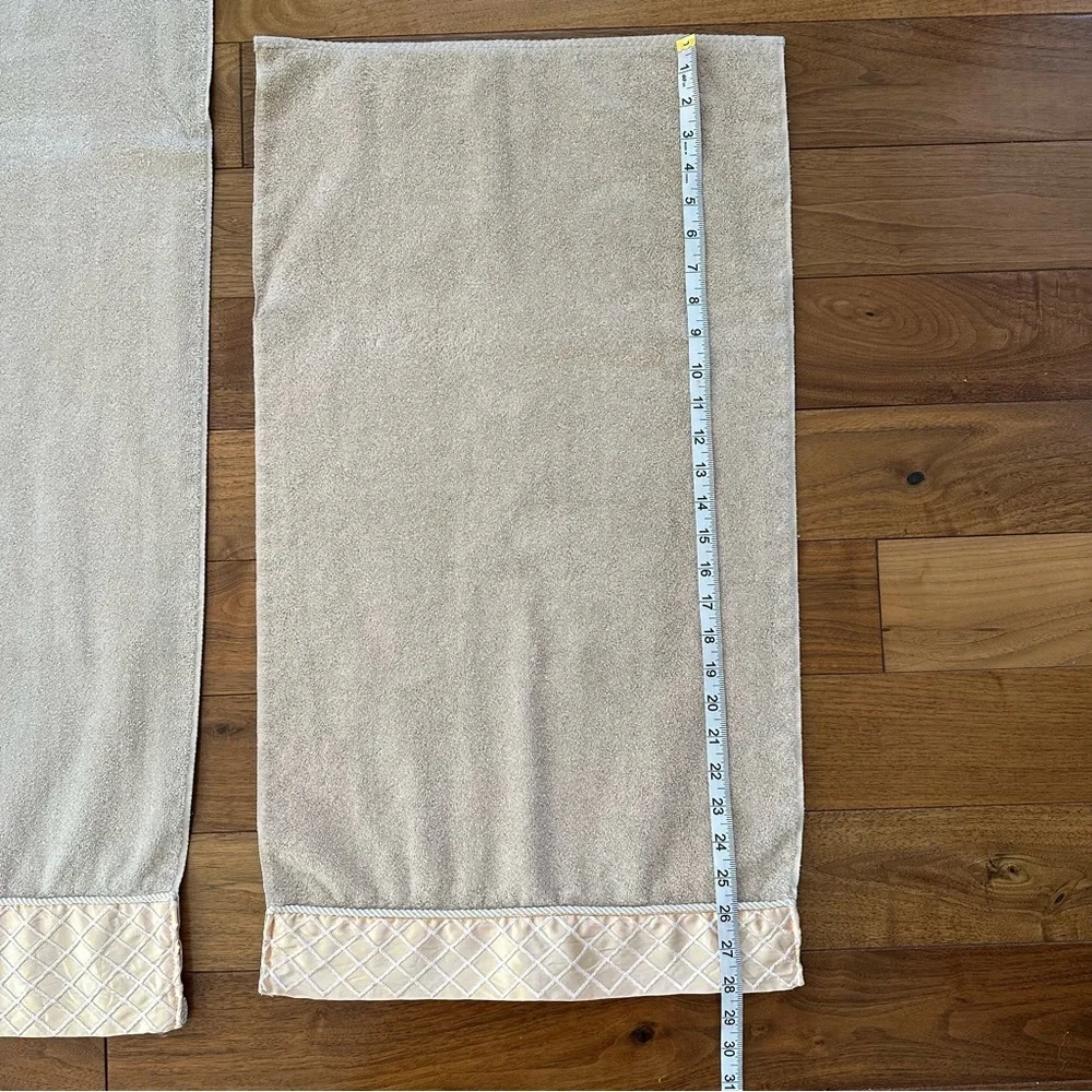 Vintage towel set of 3 towels. Made in USA